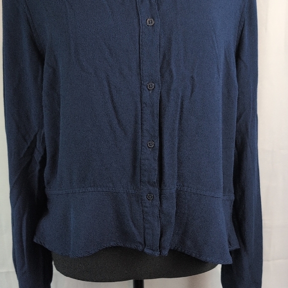 Cloth & Stone Midnight Blue Button-Down Shirt - Picture 5 of 7